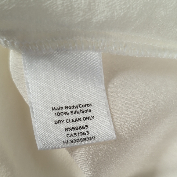 Trouve Silk V Neck Blouse White XS Business casual preppy classic office basic - Picture 5 of 6